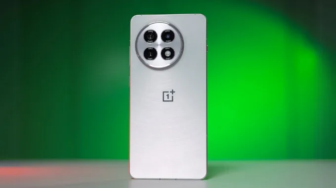 OnePlus 13