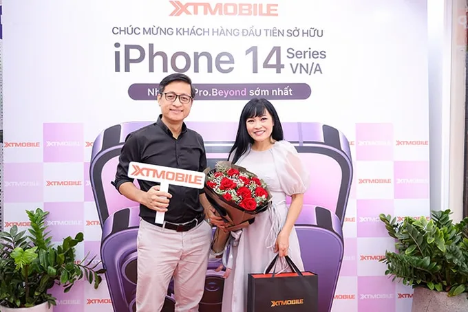 ca-si-phuong-thanh-ip-14-pro-max-xtmobile