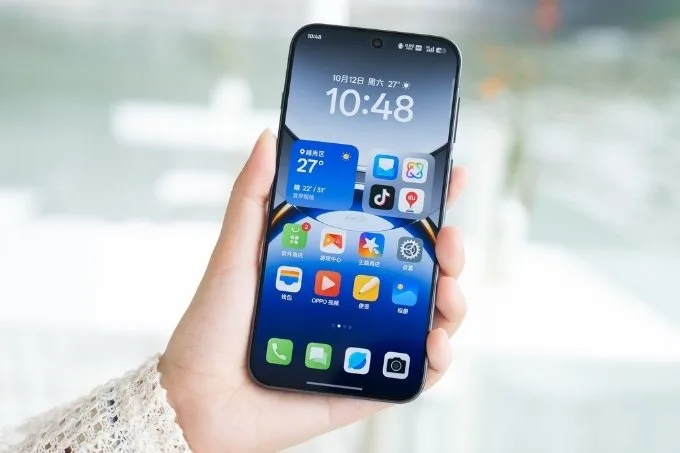 Màn hình của Oppo Find X8