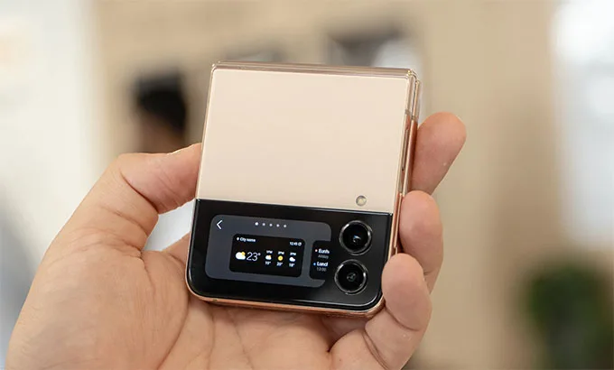 Cấu hình Galaxy Z Flip 4 mạnh mẽ