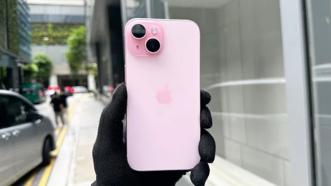 iPhone 15