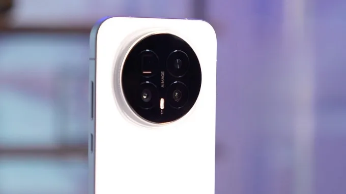Honor Magic 8 trang bị cảm biến chính 50MP
