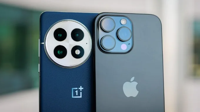 Cụm mô-đun camera trên OnePlus 13 và iPhone 16 Pro Max