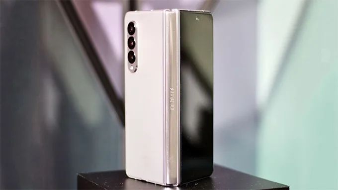 Điện thoại màn hình gập Galaxy Z Fold 3 mang đến nhiều cải tiến