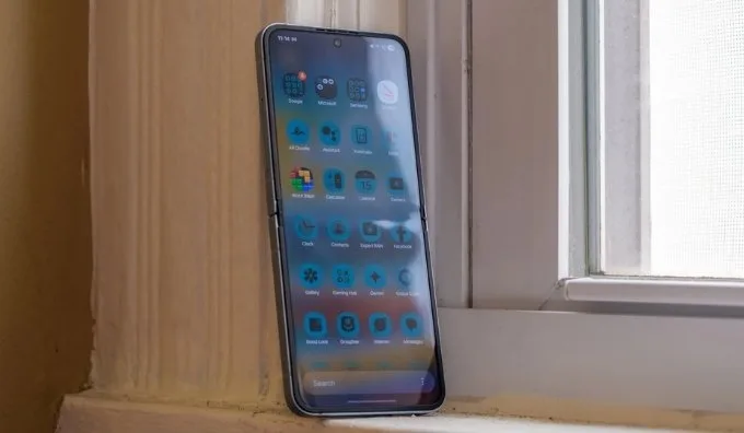 Nguyên nhân và cách khắc phục lỗi trên Galaxy Z Flip 7