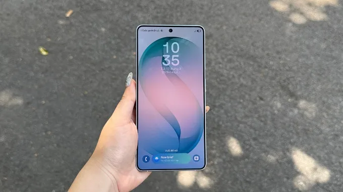Samsung Galaxy S26 Ultra sở hữu màn hình lớn 6.9 inch Dynamic AMOLED 2X