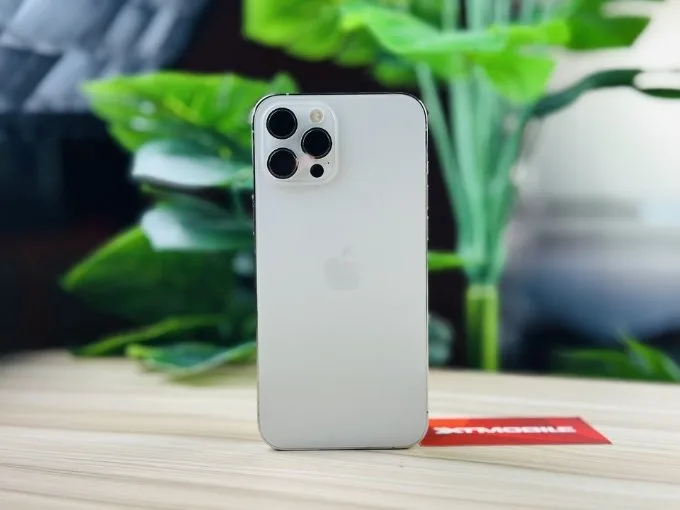 iPhone 12 Pro Max Cũ (Trầy Đẹp) là gì?