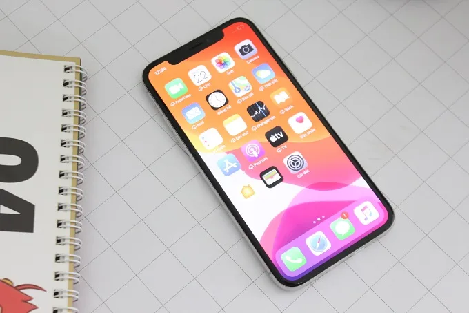 iPhone XS 64GB Cũ (Trầy Đẹp) sở hữu màn hình LCD