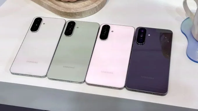 Thiết kế vuông vắn, sang trọng với 4 màu sắc trendy