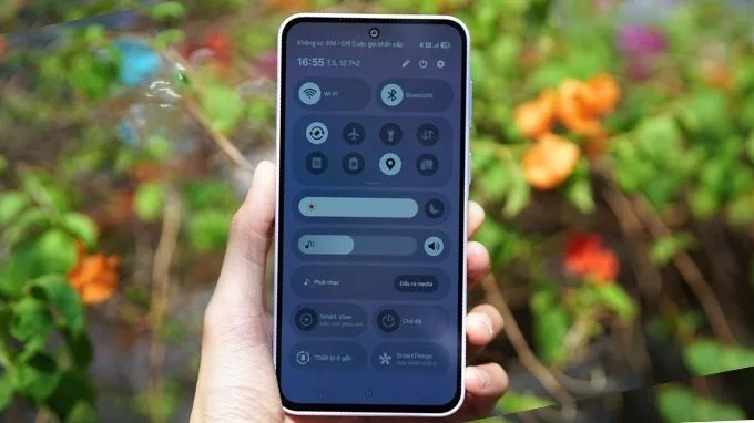 hệ điều hành của Samsung Galaxy A37 5G 256GB
