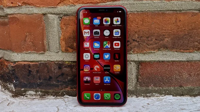 iPhone XR 256GB Cũ (Trầy Đẹp) sở hữu màn hình LCD