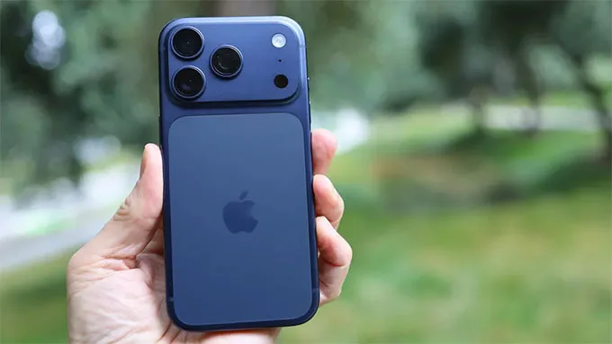 Mua iPhone 17 Pro Max 512GB cũ tiết kiệm hơn
