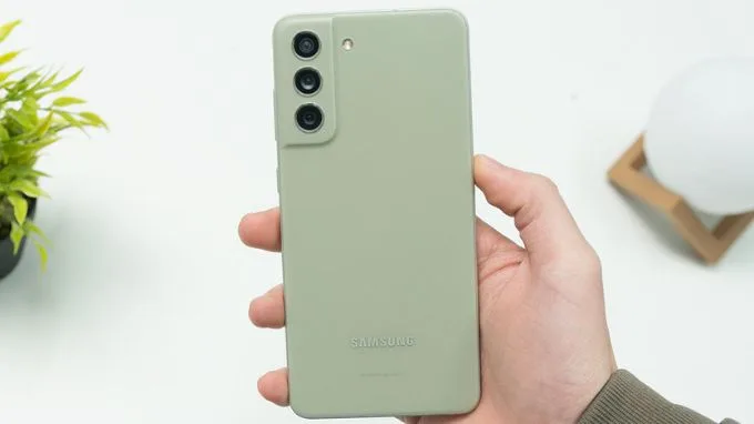Pin Samsung Galaxy S21 FE 5G 128GB cũ Mỹ