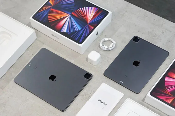 Thiết kế iPad Pro 2021 M1 12.9inch 256GB 5G vẫn giữ phong cách sang trọng