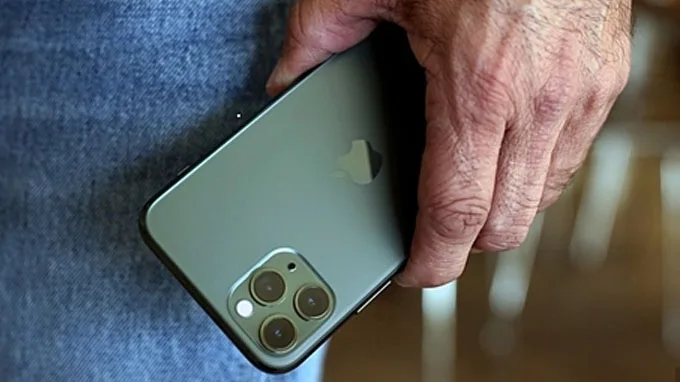 iPhone 11 Pro đồng hành cùng viên pin có dung lượng 3.190mAh