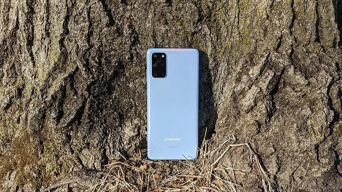 Thiết kế tương đương dòng Galaxy S20