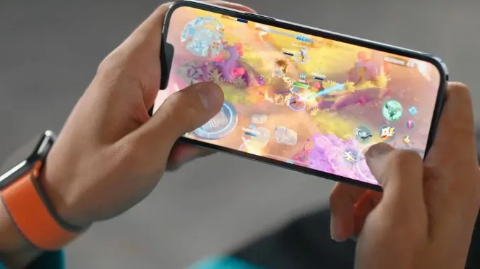 Hiệu năng iPhone 13 512GB Cũ (Trầy Đẹp) xử lý mượt mà mọi tác vụ