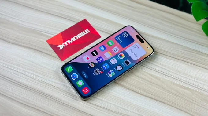 Màn hình iPhone 15 Pro 256GB cũ hiển thị ổn định