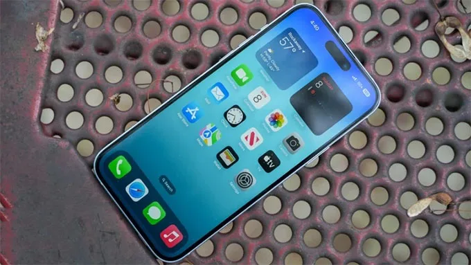 iPhone 15 Plus 256GB cũ sở hữu màn hình Dynamic Island