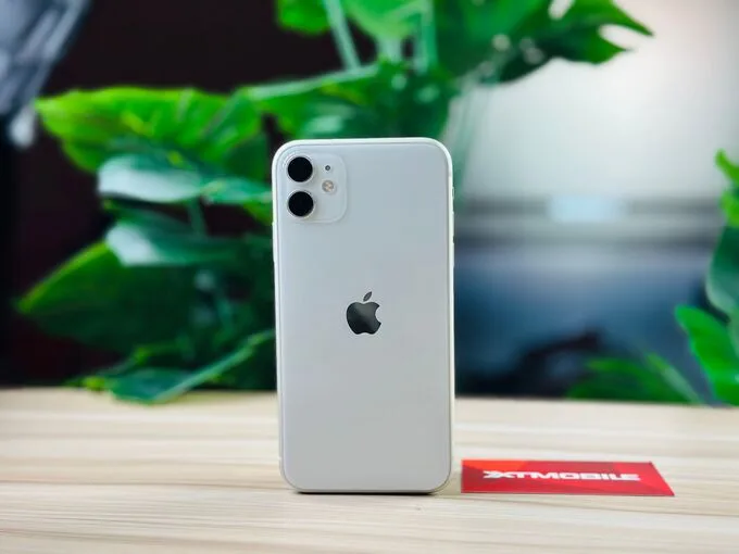 Thiết kế của iPhone 11 256GB cũ giữ nguyên phong cách tinh gọn và hiện đại của Apple