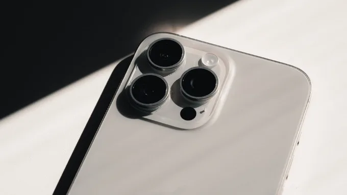 camera-iphone-16-pro-512gb-xtmobile