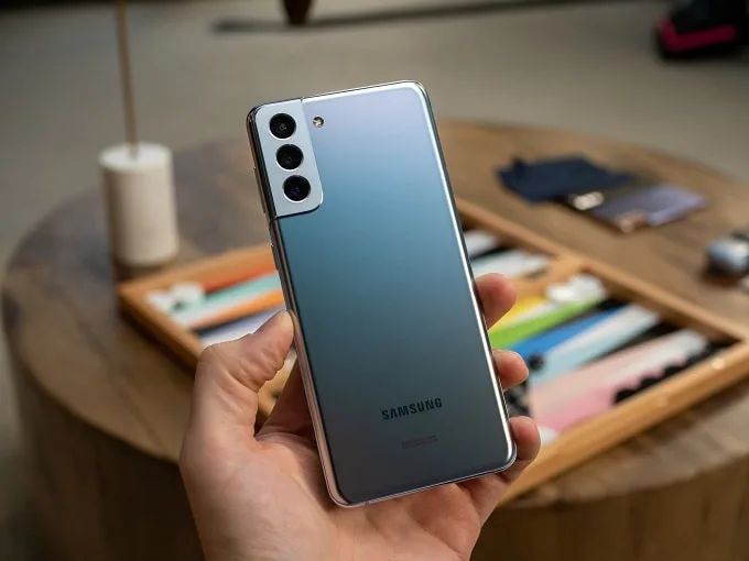 Thiết kế xứng danh flagship Samsung