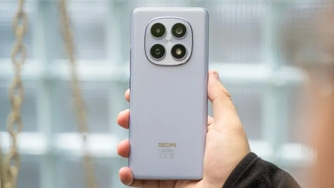 thiết kế của Xiaomi Redmi Note 15 4G 
