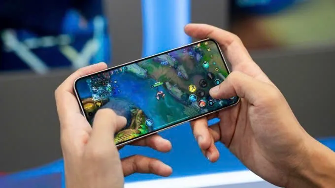Hiệu năng vượt trội với Snapdragon 8 Elite và bộ nhớ khủng 512GB