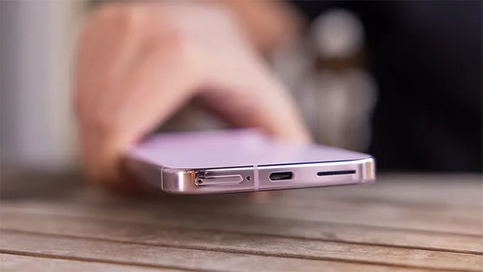 Pixel 9 Pro 256GB cũ giá rẻ được trang bị pin 4.700mAh