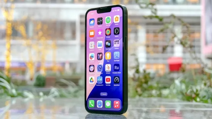 iphone-17e-xtmobile_3