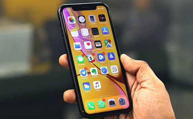 iPhone XR 256GB Cũ (Trầy Đẹp) sở hữu dung lượng pin vừa đủ dùng