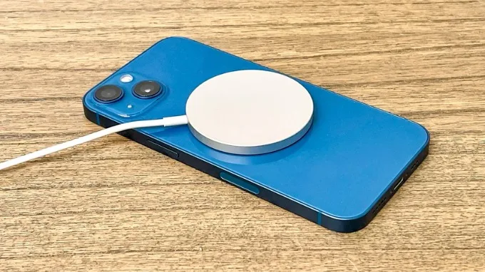 Thời lượng pin iPhone 13 256GB Cũ (Trầy Đẹp) đáp ứng cả ngày dài