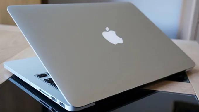 Macbook Pro Retina 13 inch 2015 128GB đồng hành cùng bộ chip xử lý Broadwell