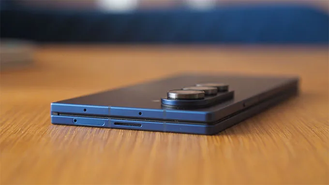 Ai nên mua Galaxy Z Fold8 Ultra 512GB?