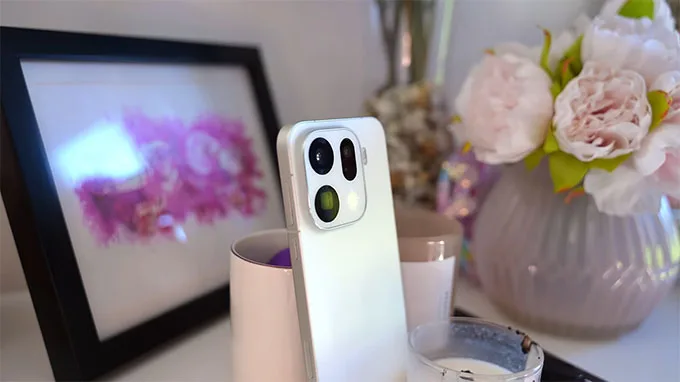 OPPO Find X9 Pro có camera 50MP khẩu độ f/2.0