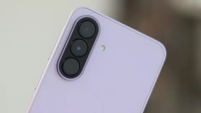 Galaxy A vẫn có một số điểm cần cân nhắc trước khi lựa chọn