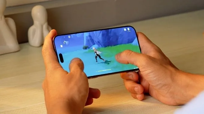 iPhone 18 Pro Max được trình làng với hệ điều hành iOS 27