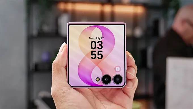 màn hình Samsung Galaxy Z Flip8 không có thay đổi đáng kể