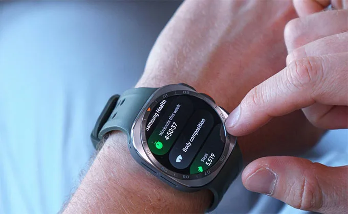 Galaxy Watch Ultra 2 chạy Wear OS 7 kết hợp giao diện One UI 9