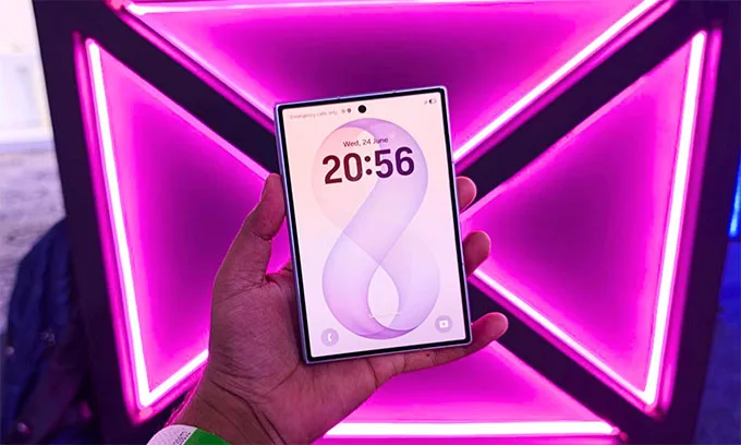 Samsung Galaxy Z Fold8 được trang bị giao diện One UI 9 dựa trên Android 17