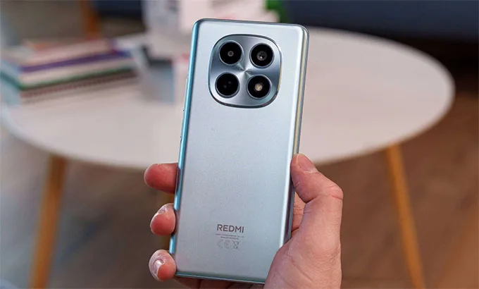 Redmi Note 15 4G: pin 6.000mAh, giá dễ tiếp cận