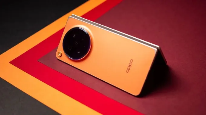 OPPO lựa chọn các đường nét bo cong mềm mại hơn