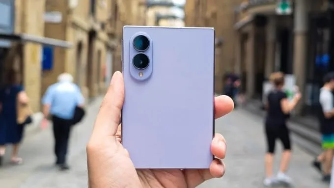 Samsung Galaxy Z Fold8 là mẫu smartphone gập ngang cao cấp của Samsung
