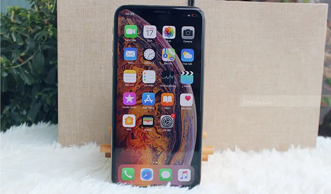  iPhone Xs/ Xs Max sử dụng con chip A12 Bionic 6 nhân