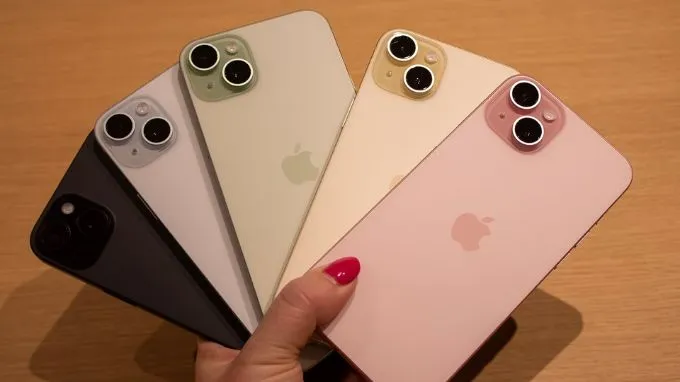 iPhone 15 có mấy màu?