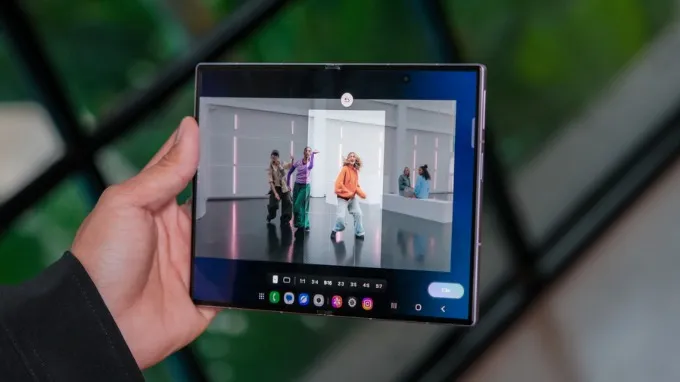 Galaxy Z 8 Series chạy One UI 9 ngay từ khi xuất xưởng