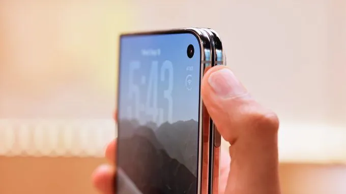 iPhone Duo 512GB được Apple trang bị hệ thống camera kép 48MP Fusion