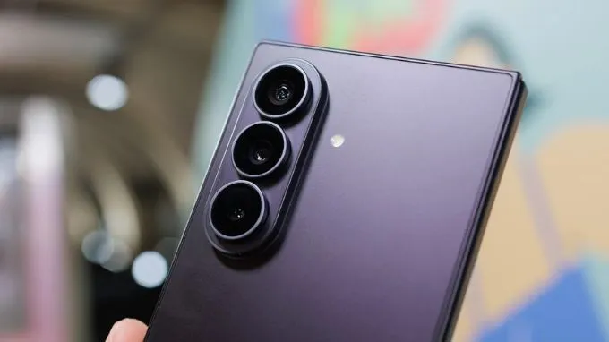 Điểm nổi bật nhất của Galaxy Z Fold8 Ultra 5G 16GB 1TB là bộ nhớ trong lên đến 1TB