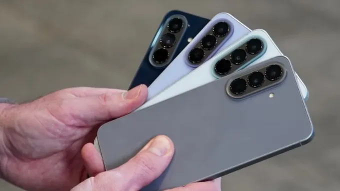 Ai nên mua điện thoại Samsung Galaxy A?