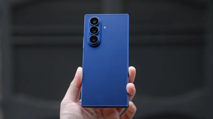 Ai nên mua Samsung Galaxy Z Fold 7?